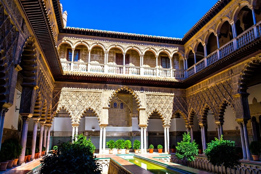 Real Alcázar de Séville, Patio de las Doncellas